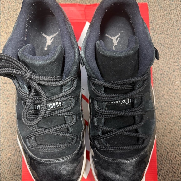 Jordan 11 Retro Low Barons- Black and White Sneakers - Picture 2 of 5